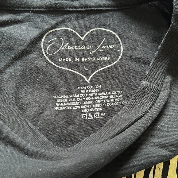 Obsessive Love black California Car crop T-shirt - Picture 3 of 4